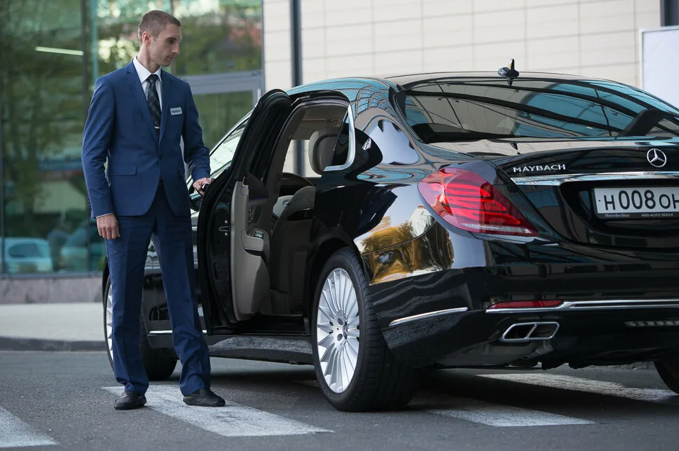 Работа в Такси Бизнес-Класса: Путь к Успеху в Мире Премиальных Перевозок